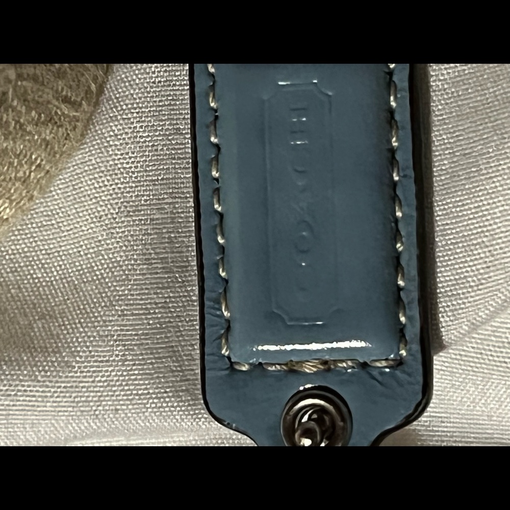 Coach Bag - Picture 5 of 6